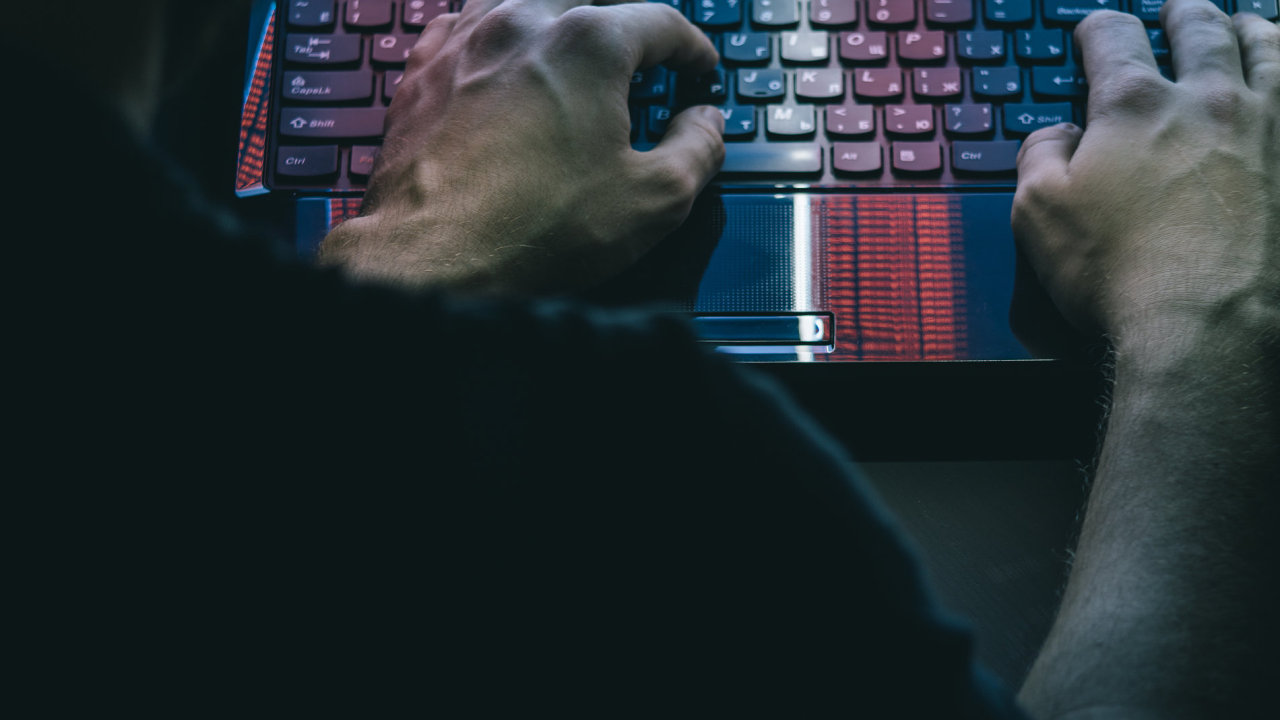 Několik tuzemských internetových služeb a poskytovatelů se stalo terčem silného DDoS útoku. Mohlo…