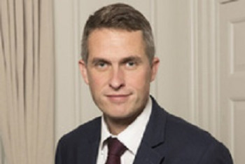 DM: Britský ministr obrany přednese vyhrůžný projev proti Rusku!