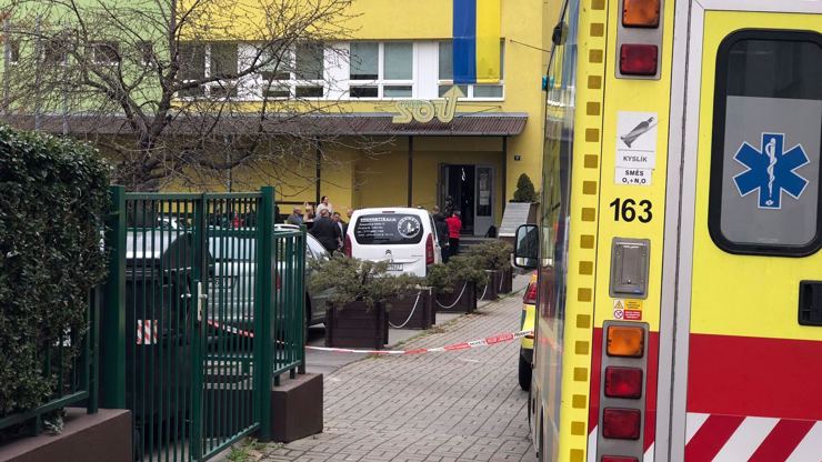 Vražda učitele: Brutální útok zvedl vlnu zájmu o bezpečnost na školách